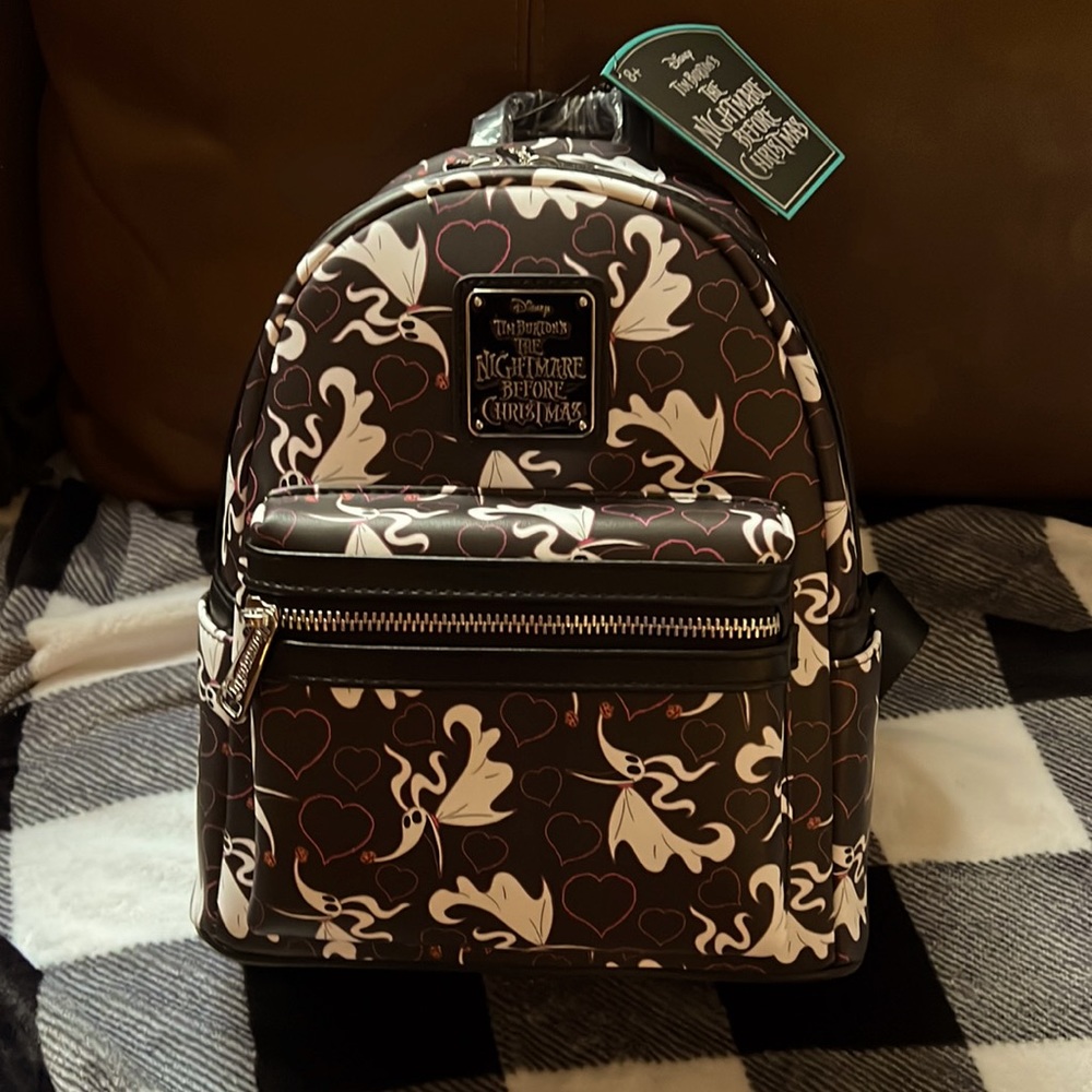 Exclusive Loungefly NBC Zerowith Hearts  backpack NWT